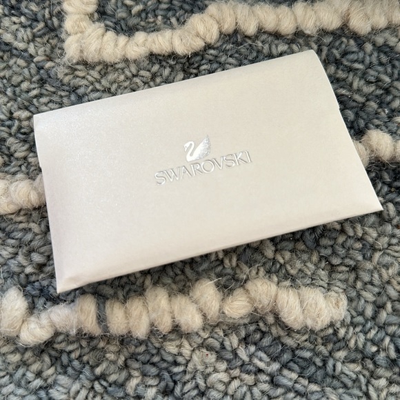 Swarovski Wrap Bracelet-Includes certificate of authenticity - Picture 8 of 9